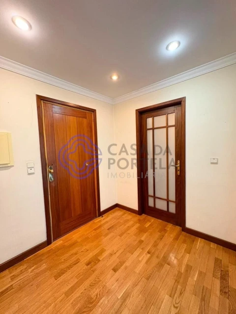 Apartamento T3 para Venda em Campanhã
