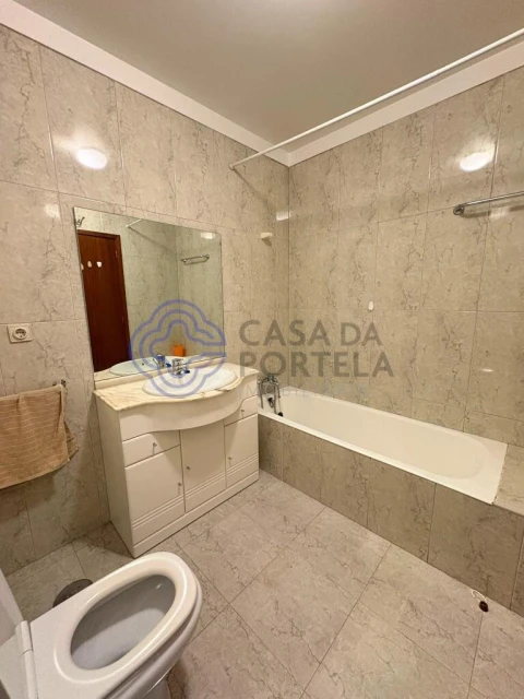 Apartamento T3 para Venda em Campanhã