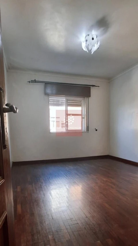 Apartamento T2 para Venda em Algueirão-Mem Martins
