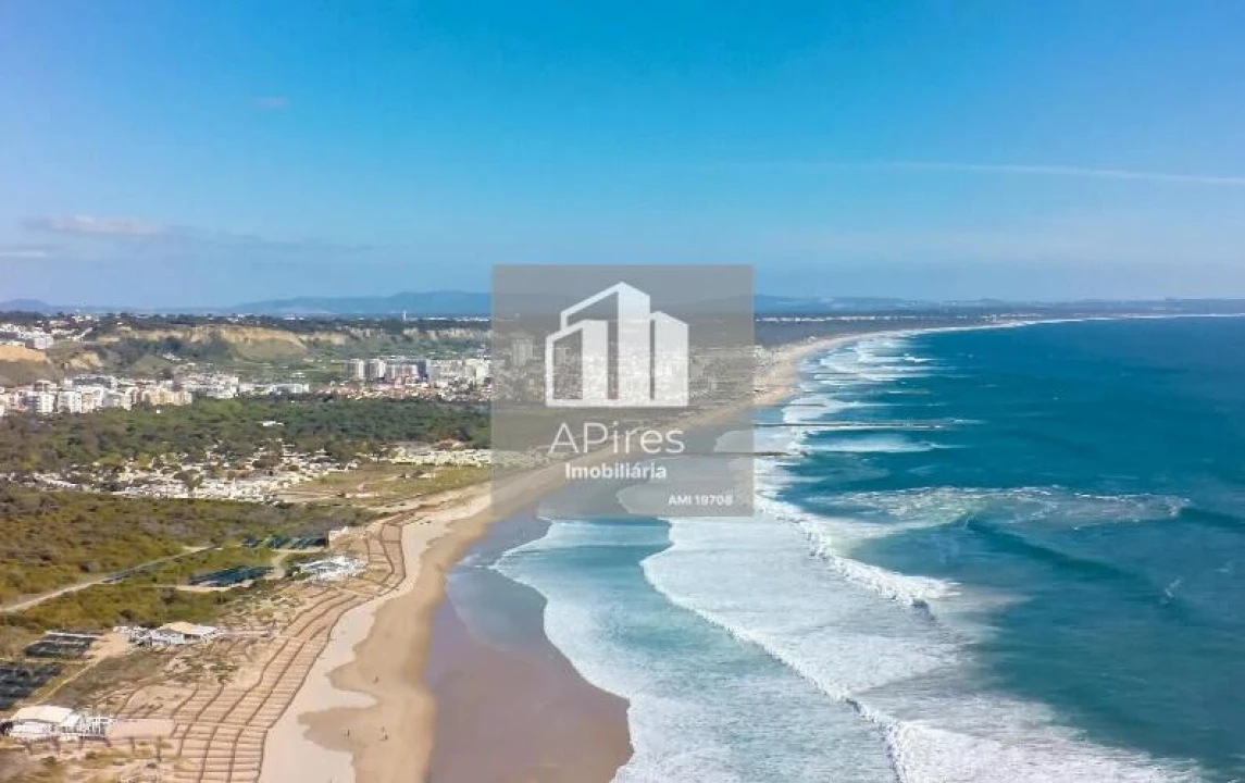 Apartamento T3 para Venda em Costa da Caparica Foto 19