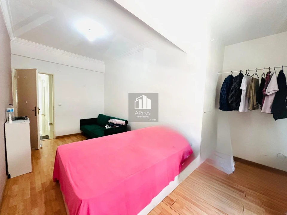 Apartamento T3 para Venda em Costa da Caparica Foto 9