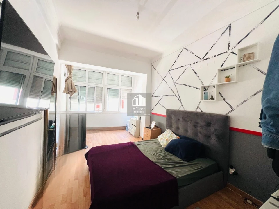 Apartamento T3 para Venda em Costa da Caparica Foto 5