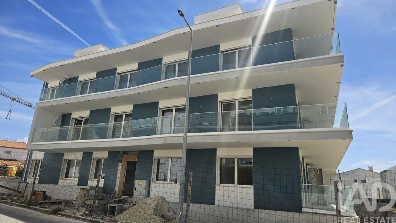 Apartamento T3 para Venda em Nazare Foto 11