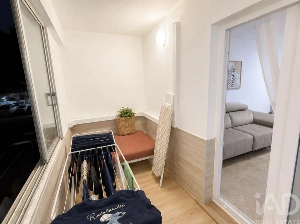 Apartamento T2 para Venda em Ferreiras Foto 6