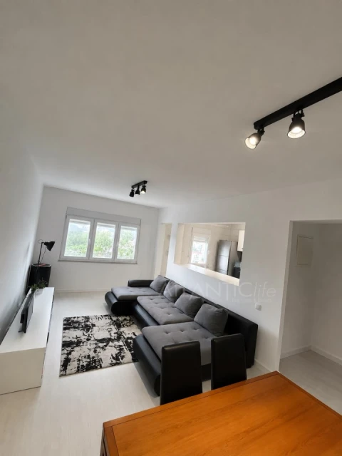 Apartamento T2 para Venda em Agualva e Mira-Sintra