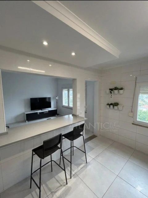 Apartamento T2 para Venda em Agualva e Mira-Sintra