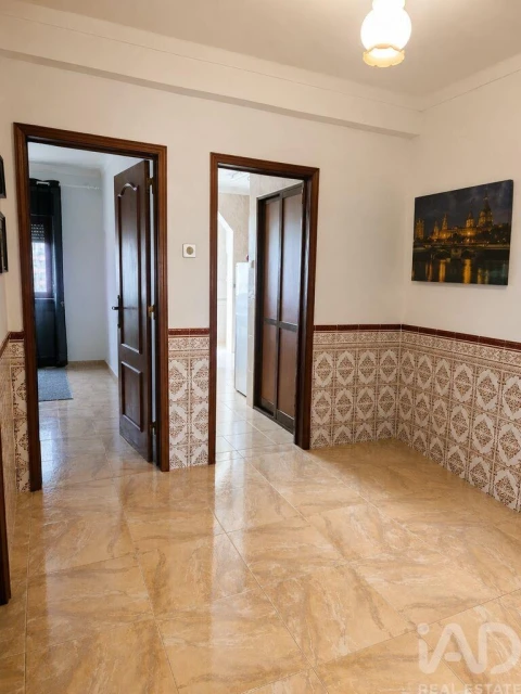 Apartamento para Venda em Alhandra, São João dos Montes e Calhandriz