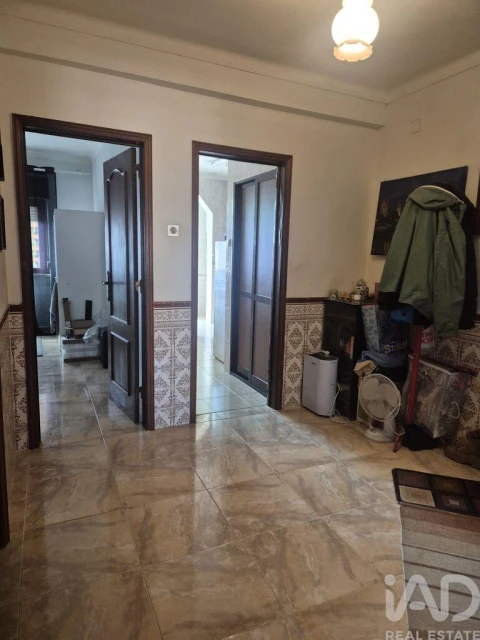 Apartamento para Venda em Alhandra, São João dos Montes e Calhandriz
