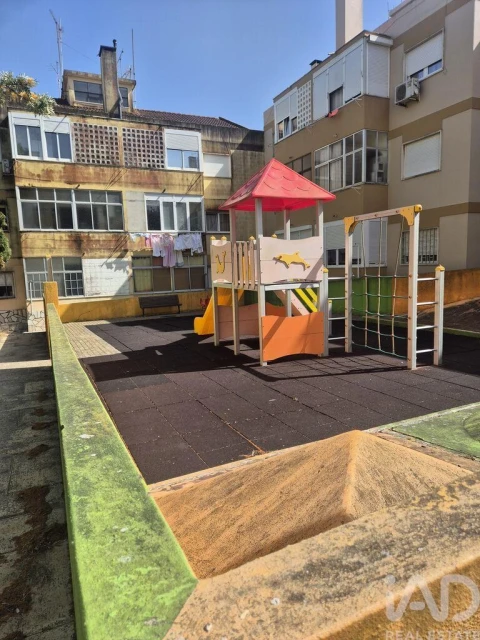 Apartamento para Venda em Alhandra, São João dos Montes e Calhandriz