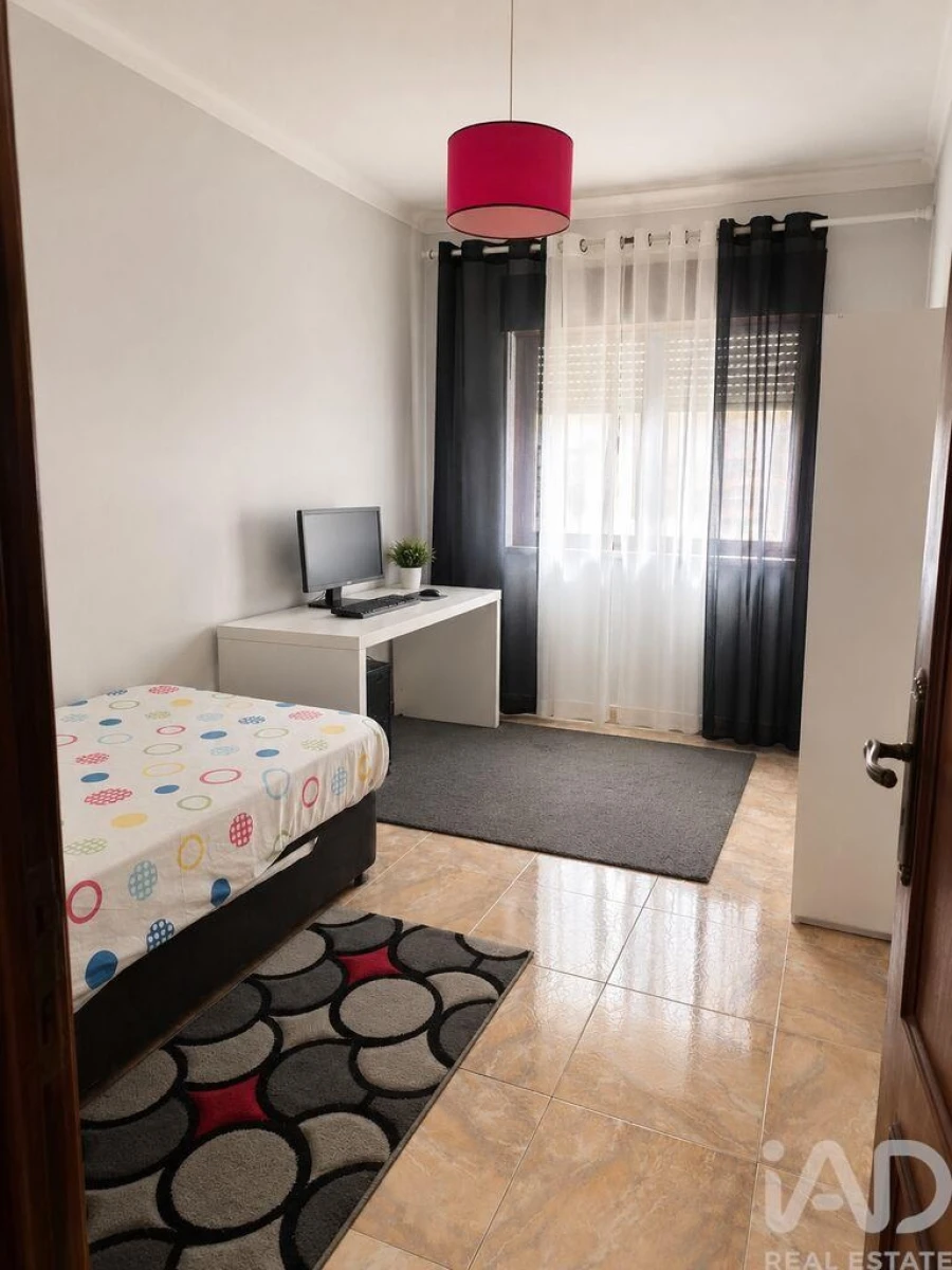 Apartamento para Venda em Alhandra, São João dos Montes e Calhandriz Foto 3