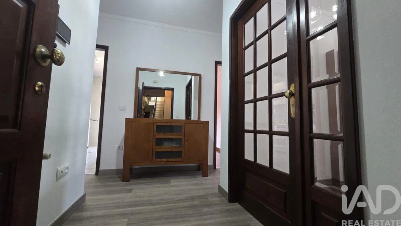 Apartamento T2 para Arrendamento em Amarante (São Gonçalo), Madalena, Cepelos e Gatão Foto 13