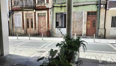 Garagem para Venda em Póvoa de Varzim, Beiriz e Argivai