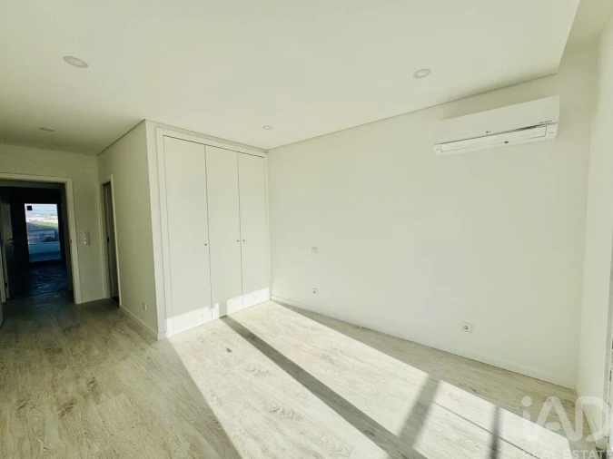 Apartamento para Venda em Seixal, Arrentela e Aldeia de Paio Pires Foto 9