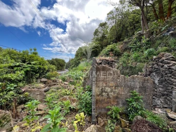 Terreno para Venda em Quatro Ribeiras