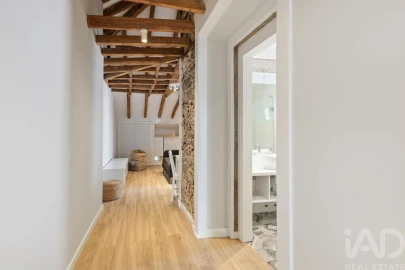 Apartamento T1 para Arrendamento em Santa Maria, São Pedro e Matacães