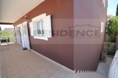 Moradia T4 para Venda em Algoz e Tunes