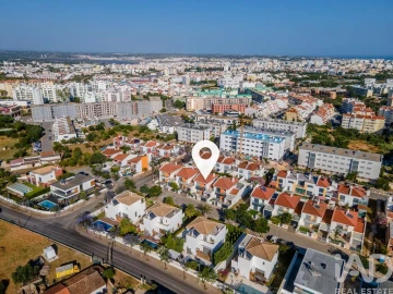 Moradia T3 para Venda em Portimão