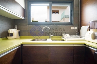 Moradia T3 para Venda em Santa Maria, São Pedro e Matacães