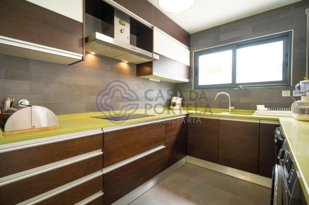 Moradia T3 para Venda em Santa Maria, São Pedro e Matacães Foto 48