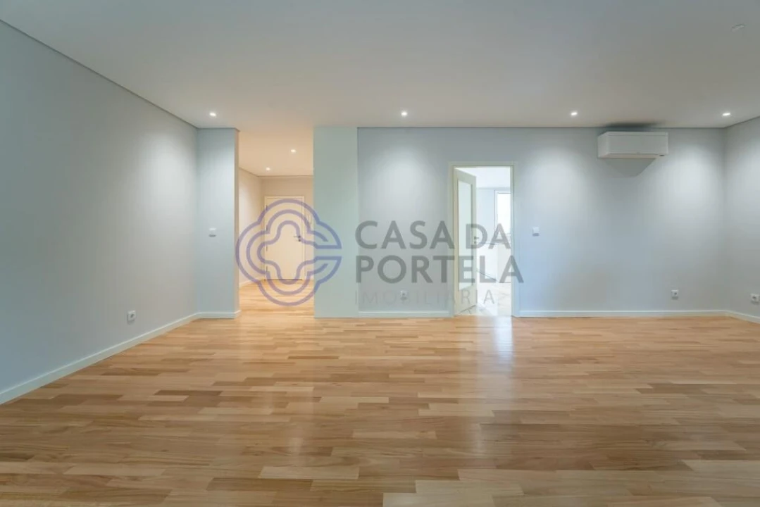 Apartamento T3 para Venda em Aldoar, Foz do Douro e Nevogilde Foto 10