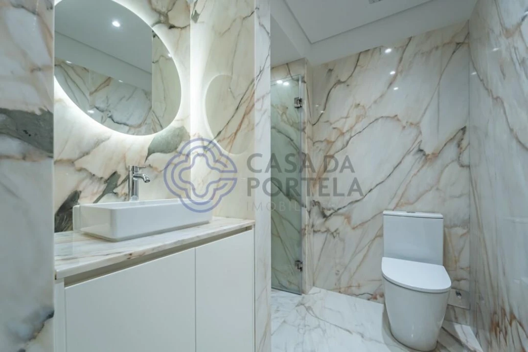 Apartamento T3 para Venda em Aldoar, Foz do Douro e Nevogilde Foto 14