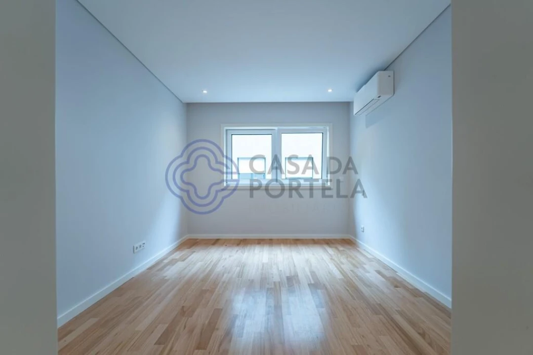 Apartamento T3 para Venda em Aldoar, Foz do Douro e Nevogilde Foto 16