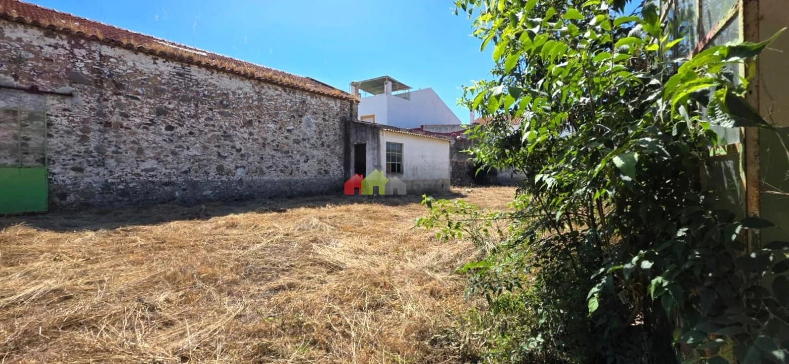 Armazém para Venda em Beja (Santiago Maior e São João Baptista) Foto 3