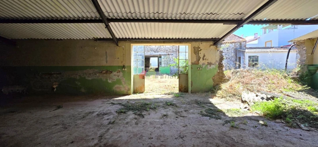 Armazém para Venda em Beja (Santiago Maior e São João Baptista) Foto 9