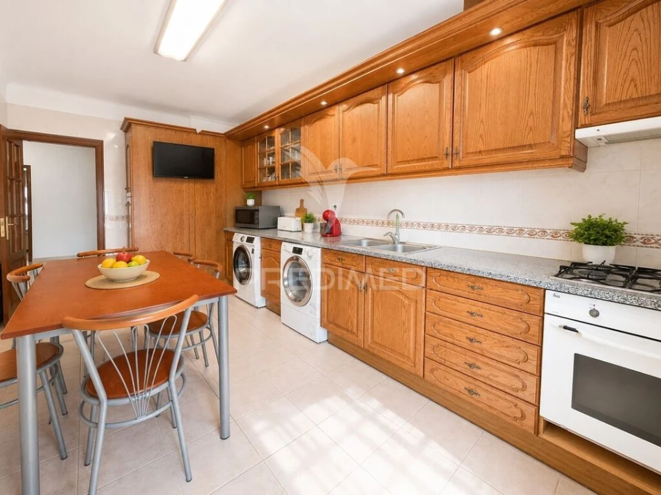 Apartamento T3 para Venda em Pego Foto 5