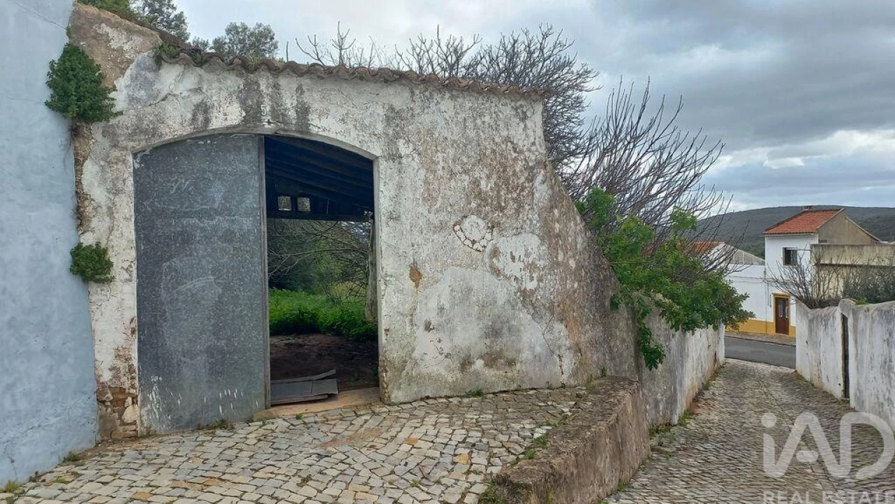 Terreno para Venda em Salir Foto 1