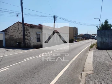 Moradia T1 para Venda em Alfena