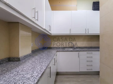 Escritório para Venda em Cedofeita, Santo Ildefonso, Sé, Miragaia, São Nicolau e Vitória