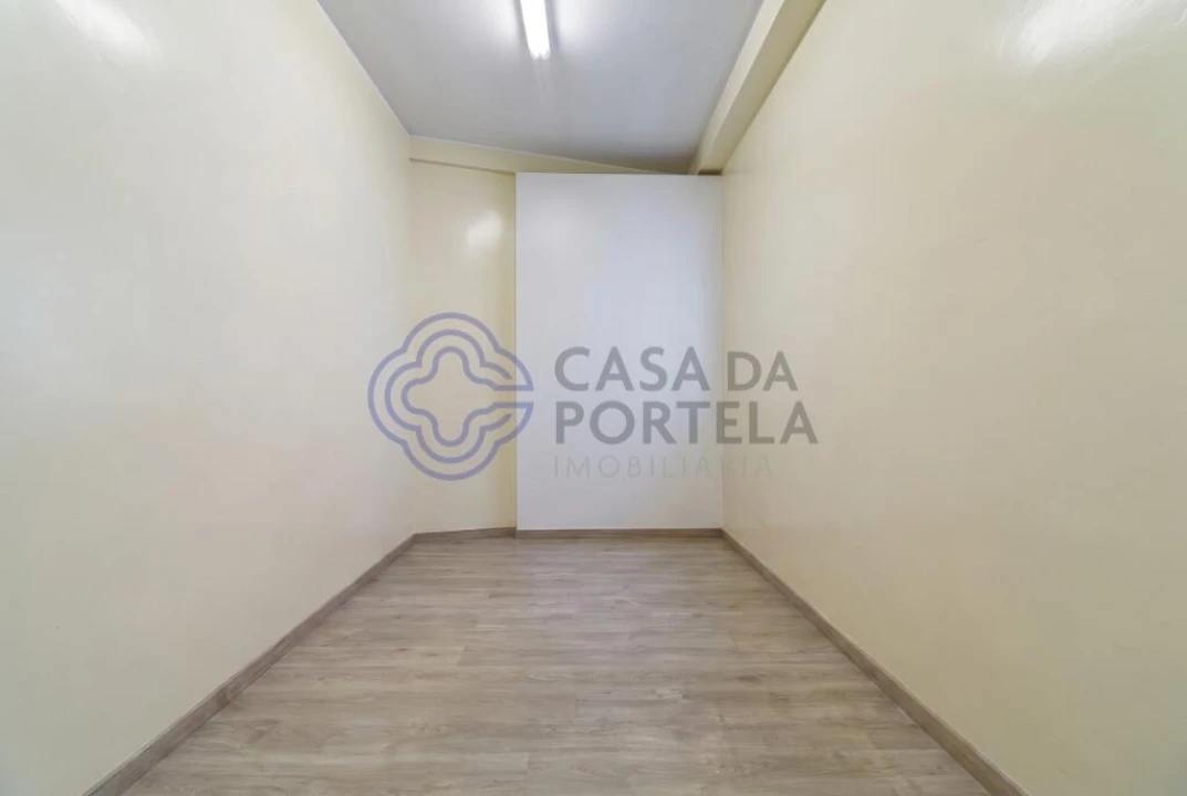 Escritório para Venda em Cedofeita, Santo Ildefonso, Sé, Miragaia, São Nicolau e Vitória Foto 9