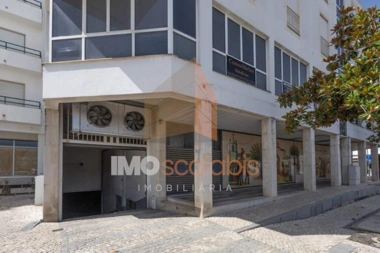Garagem para Venda em Almeirim Foto 4