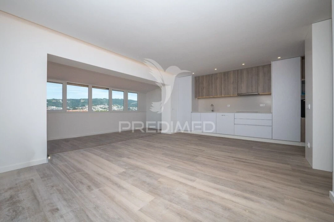 Apartamento T2 para Venda em São Vicente (Braga) Foto 9