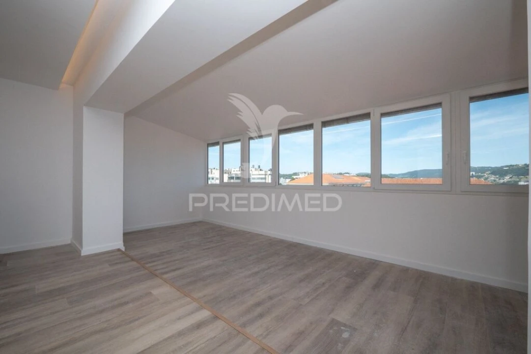 Apartamento T2 para Venda em São Vicente (Braga) Foto 7