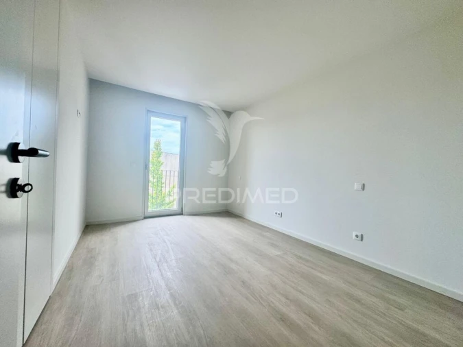 Apartamento T1 para Venda em Azurem Foto 11