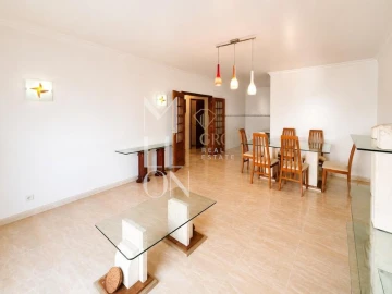Apartamento T2 para Venda em Algueirão-Mem Martins