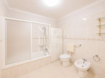 Apartamento T2 para Venda em Algueirão-Mem Martins