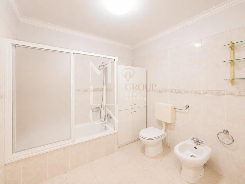Apartamento T2 para Venda em Algueirão-Mem Martins Foto 21