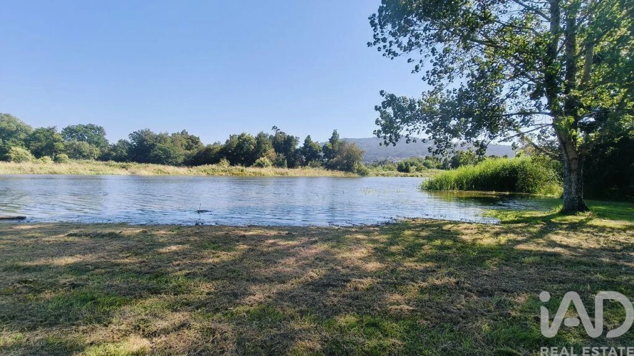 Terreno para Venda em Vilar de Mouros Foto 2