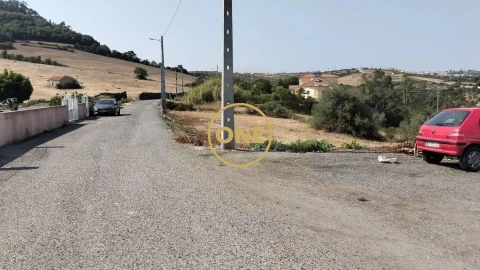 Terreno para Venda em Igreja Nova e Cheleiros