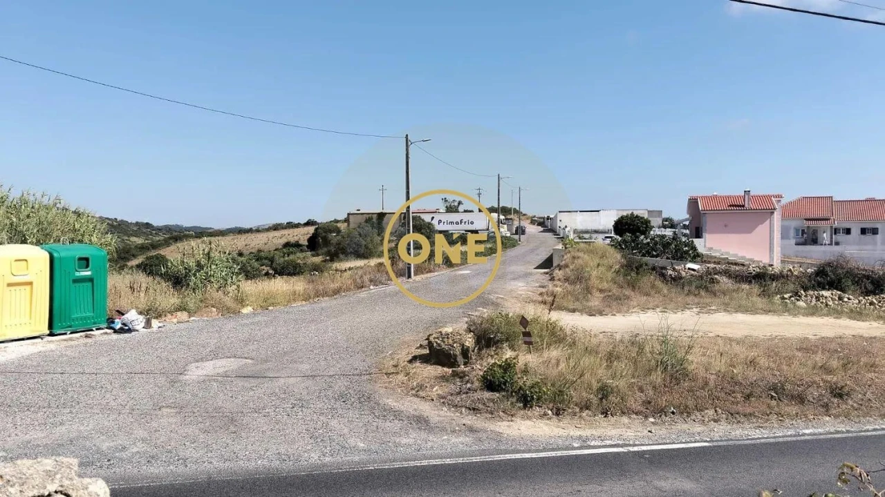 Terreno para Venda em Igreja Nova e Cheleiros Foto 2