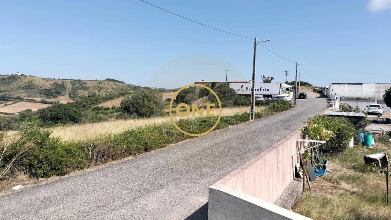 Terreno para Venda em Igreja Nova e Cheleiros Foto 4