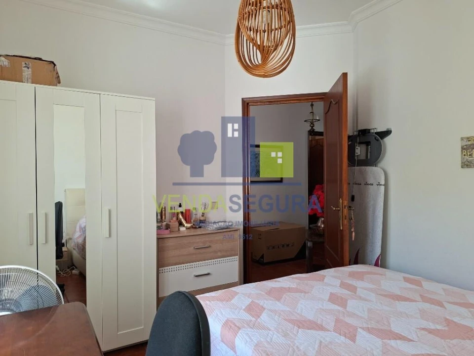 Moradia T4 para Venda em Almodôvar e Graça dos Padrões Foto 11