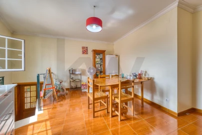 Moradia T4 para Venda em Romeira e Várzea