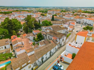 Prédio para Venda em Évora (São Mamede, Sé, São Pedro e Santo Antão)