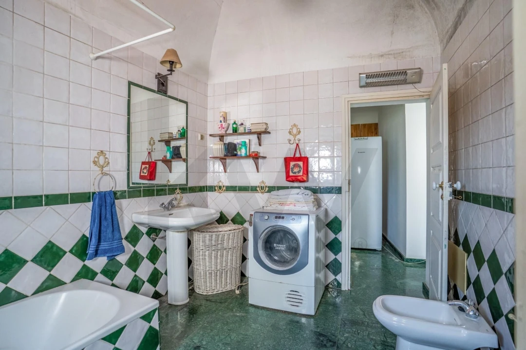 Prédio para Venda em Évora (São Mamede, Sé, São Pedro e Santo Antão) Foto 32