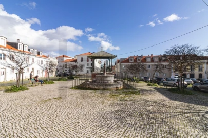 Apartamento T1 para Venda em Olivais