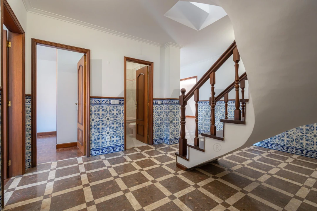 Apartamento T3 para Venda em Santo Antonio dos Olivais Foto 6